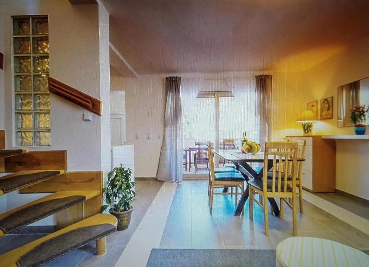 Epic Apartment Selce 0*,
